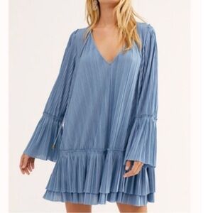 Free People Oversized Pleated Bell Sleeve Mini Dress S  Bohemian Relaxed Fit